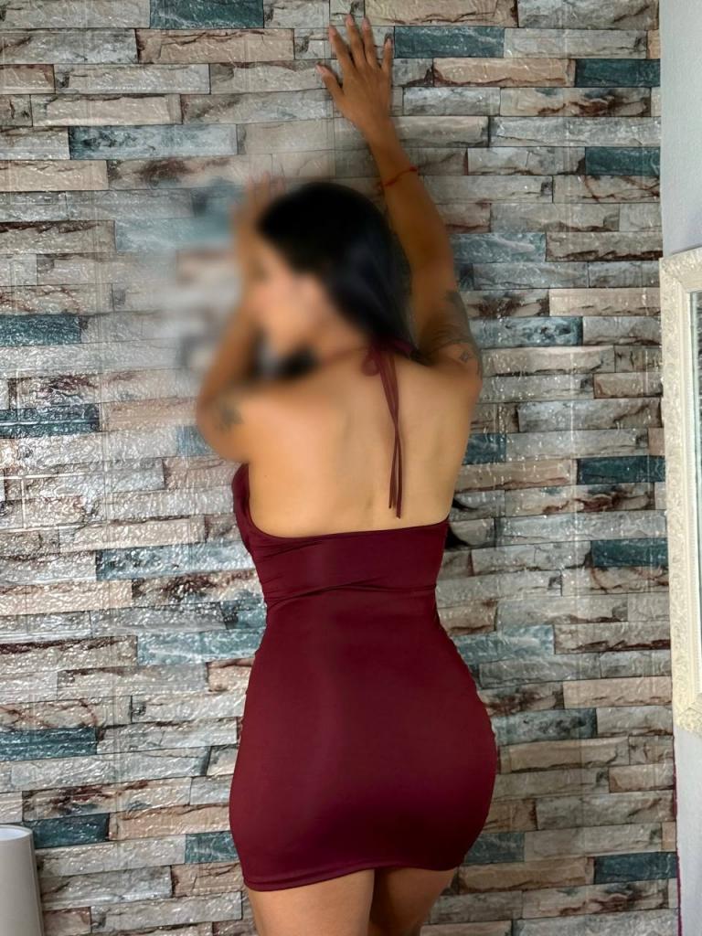 608980583: Chica busca chico en Madrid