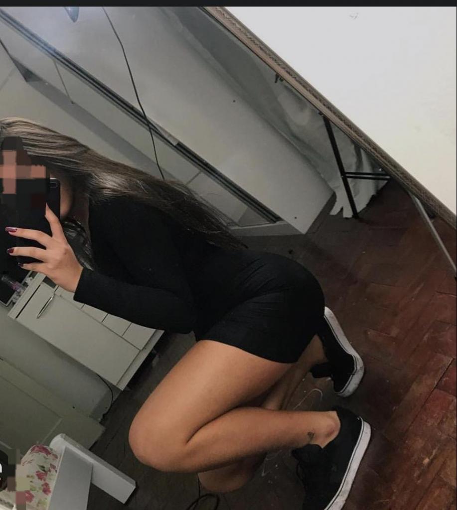 Chica busca chico en Barcelona: 