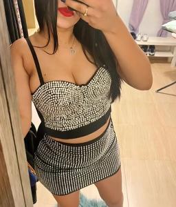 613891250: Chica busca chico en Barcelona