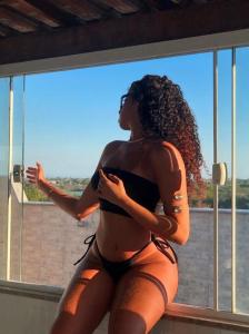 631190145: Chica busca chico en Alicante