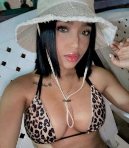 613555572: Chica busca chico en Granada