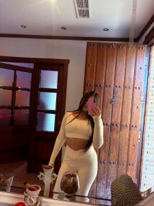 643204781: Chica busca chico en La Rioja