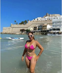 698333891: Chica busca chico en Lérida