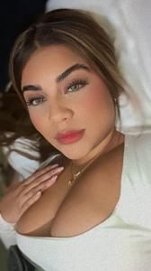 633031282: Chica busca chico en Barcelona