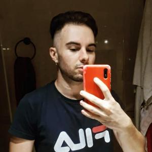 621319252: Chico busca chica en Córdoba
