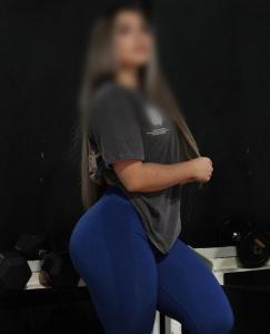 647024200: Chica busca chico en Sevilla