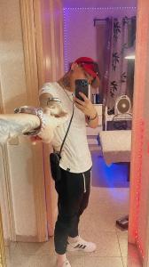 678956810: Chico busca chica en Madrid