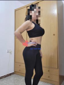 674009385: Chica busca chico en Madrid