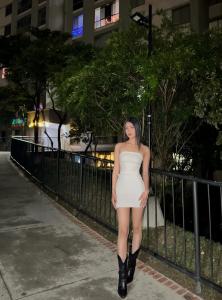 672962580: Chica busca chico en Alicante