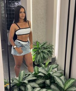 643557573: Chica busca chico en Tenerife