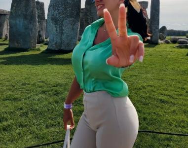 613882978: Chica busca chico en León