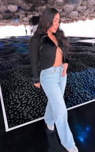 614886725: Chica busca chico en Cantabria