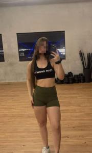 613783438: Chica busca chico en León