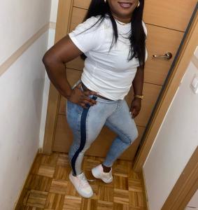 602444210: Chica busca chico en Madrid