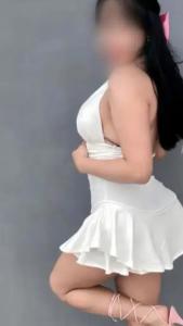 633937456: Chica busca chico en La Coruña