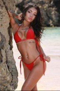 655547423: Chica busca chico en Navarra