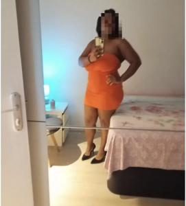 611268886: Chica busca chico en Barcelona