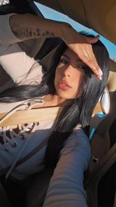 672699184: Chica busca chico en Barcelona