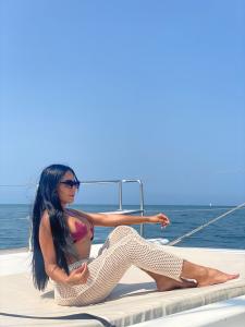 602469191: Chica busca chico en Cantabria