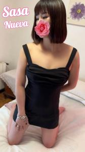 695883133: Chica busca chico en Madrid