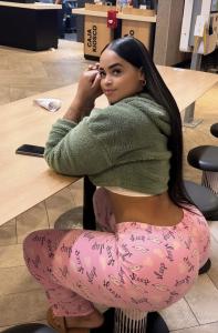 642961749: Chica busca chico en Menorca