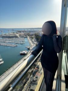 672958884: Chica busca chico en Alicante