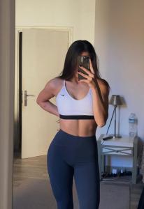 672864095: Chica busca chico en Alicante
