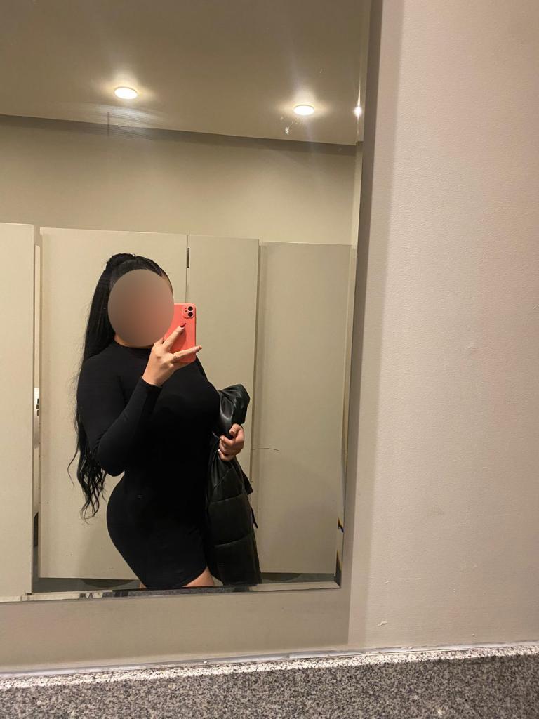 631578368: Chica busca chico en Almería