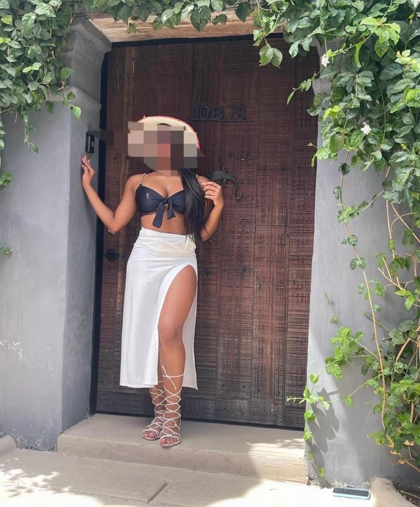 Chica busca chico en Sevilla: 