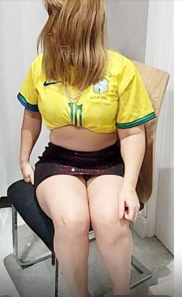 Chica busca chico en Cádiz: 