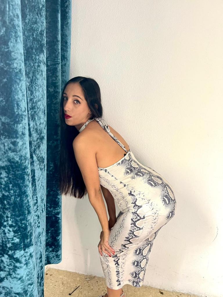 634678771: Chica busca chico en Las Palmas