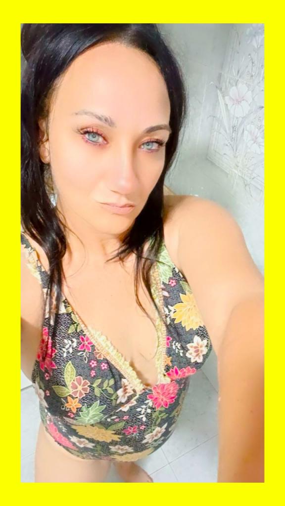 Chica busca chico en Barcelona: Chica busca chico