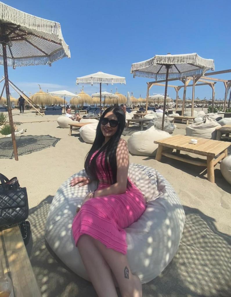 602840503: Chica busca chico en Málaga