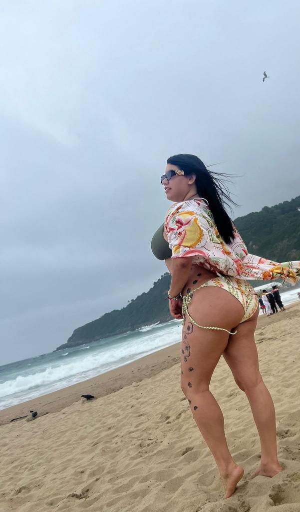 Chica busca chico en Sevilla: Chica busca chico