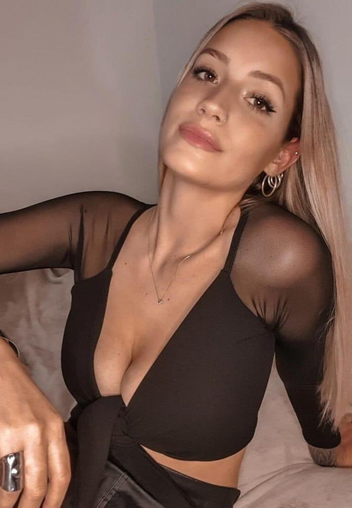 Chica busca chico en Granada: 