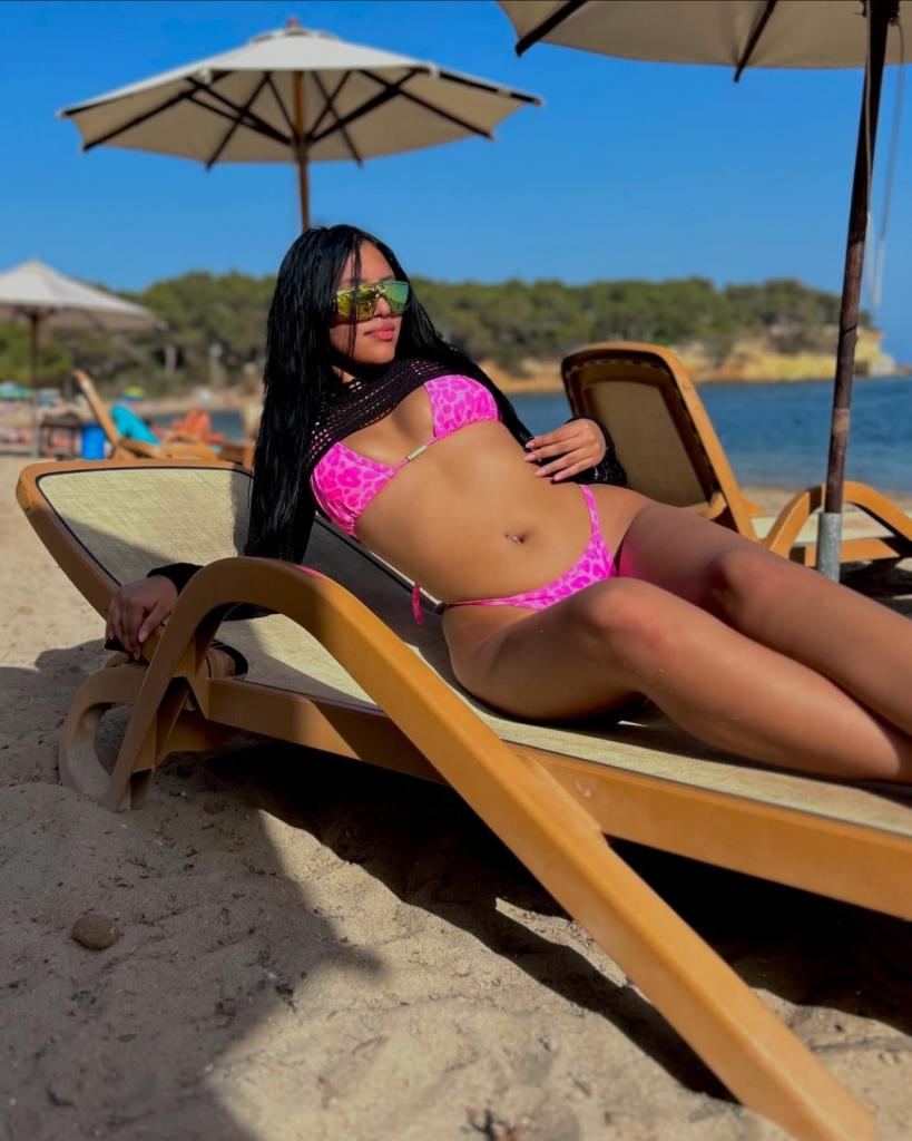 Chica busca chico en Tenerife: 