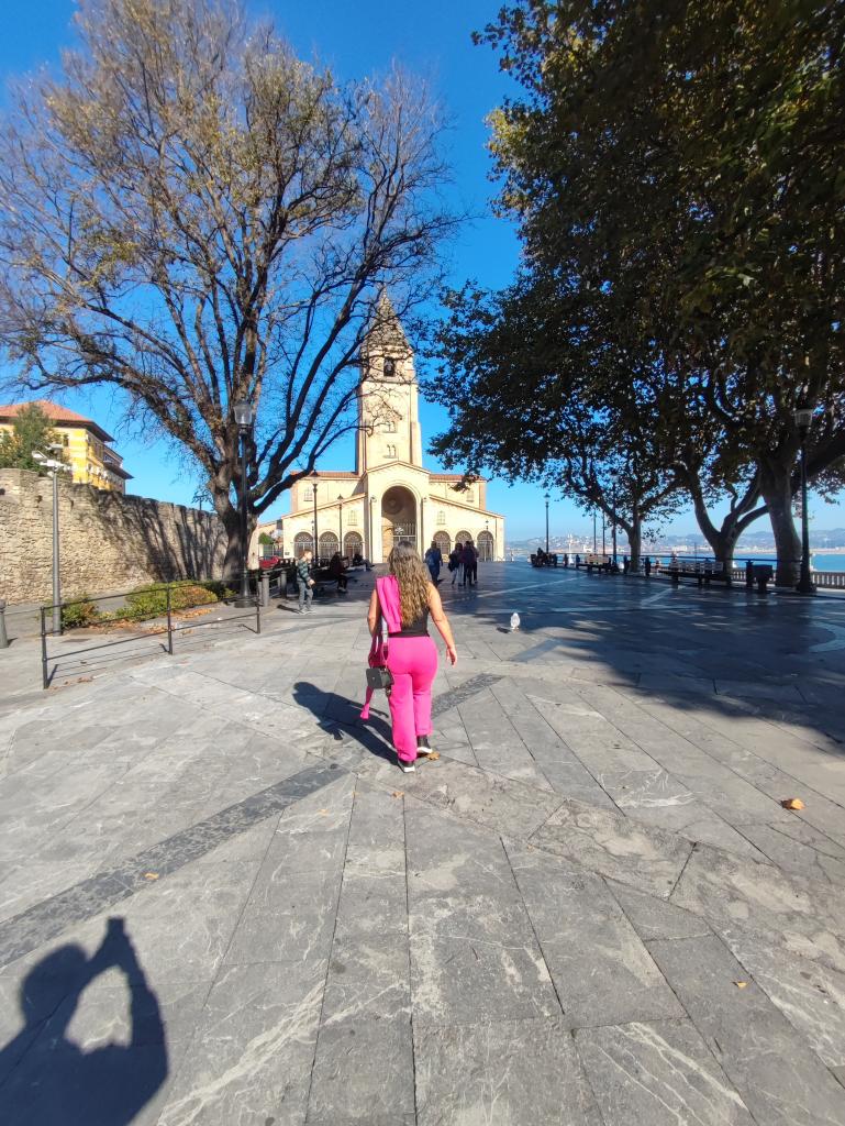 Chica busca chico en La Coruña: 