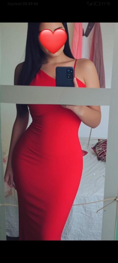 Chica busca chico en Tenerife: 