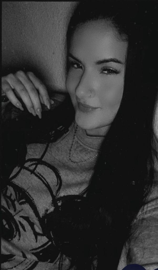 Chica busca chico en La Rioja: 