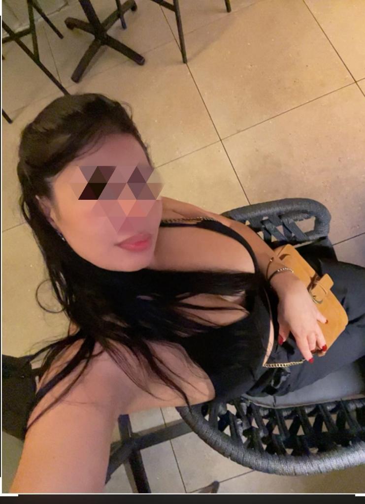 Chica busca chico en Tenerife: 