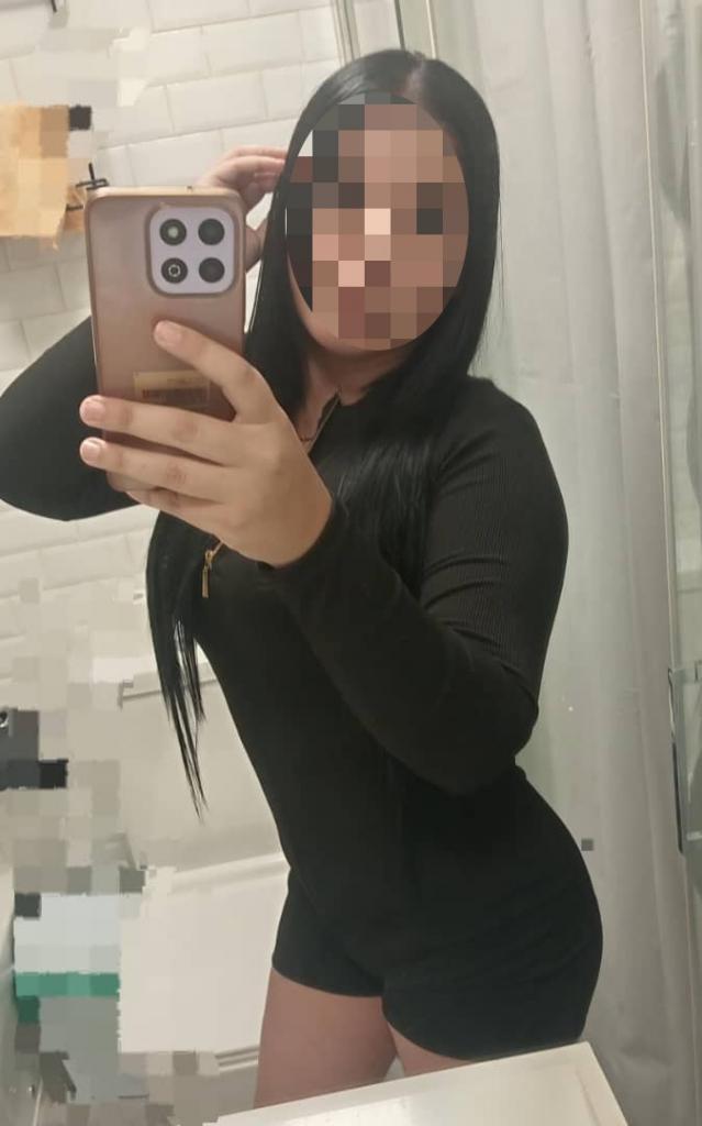 664590237: Chica busca chico en Tenerife