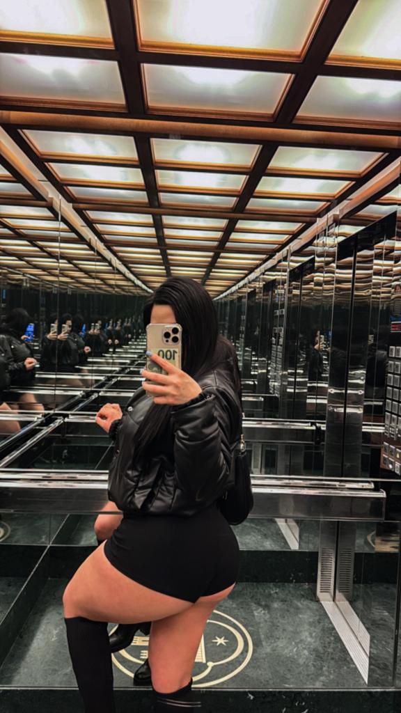 632223474: Chica busca chico en Madrid