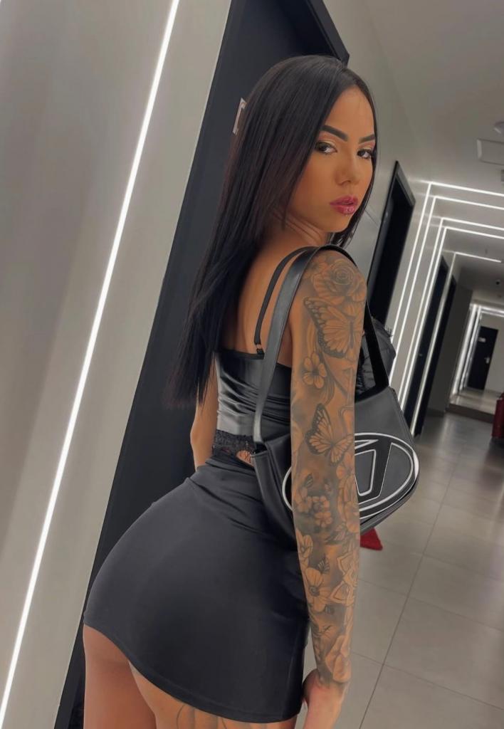 Chica busca chico en Sevilla: 