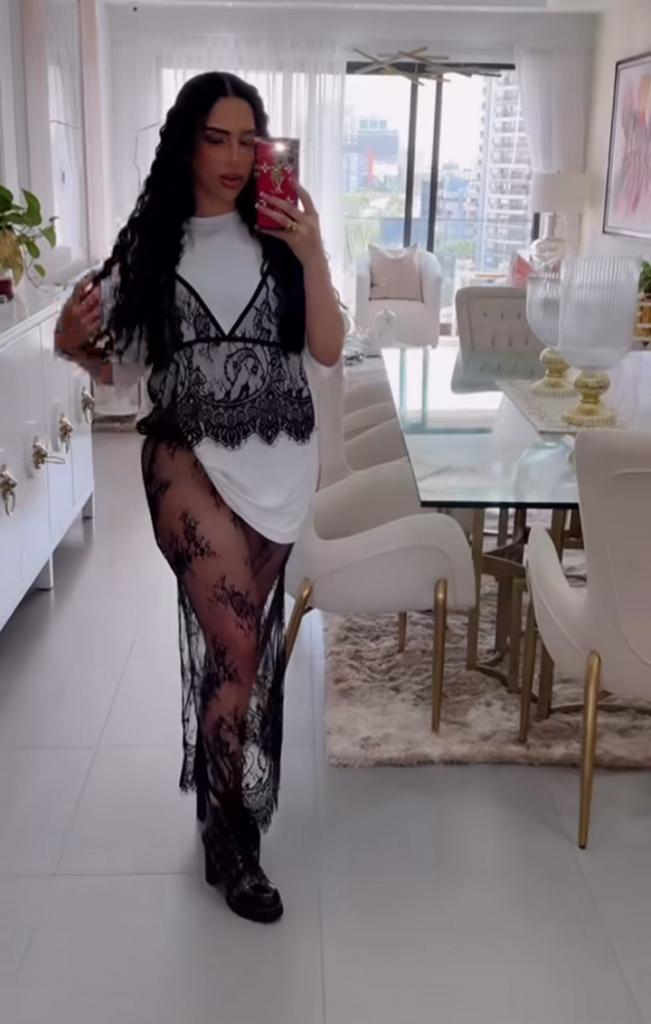 Chica busca chico en Menorca: 