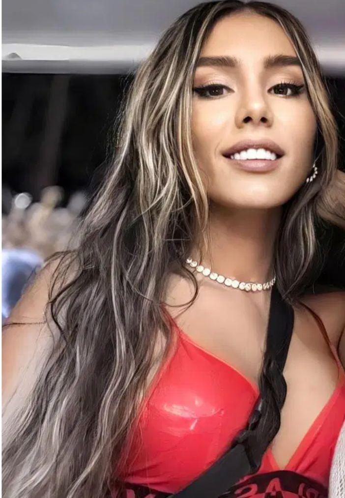 Chica busca chico en Tenerife: 