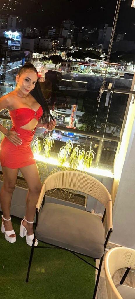 602469191: Chica busca chico en Cantabria