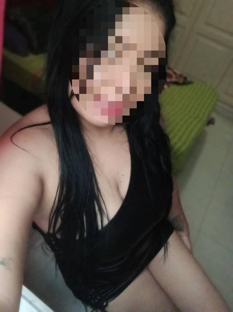 Chica busca chico en Tenerife: 