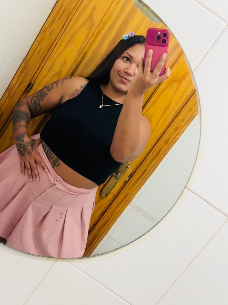 613975276: Chica busca chico en Madrid