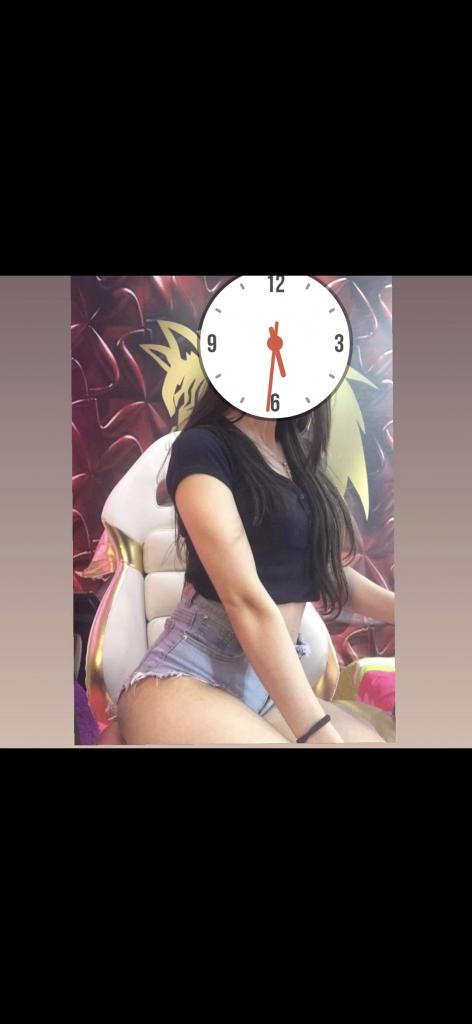 Chica busca chico en Tenerife: 