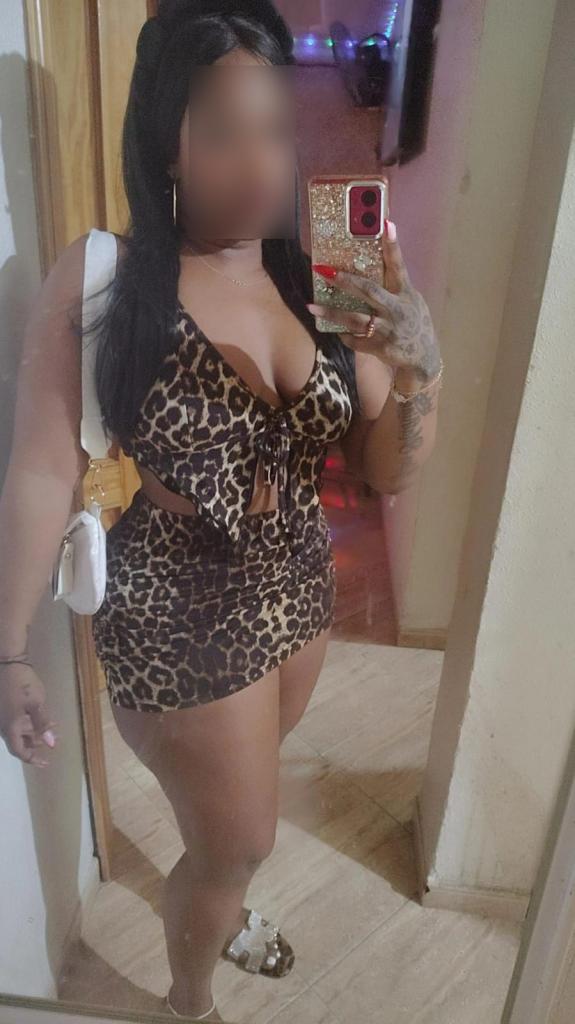 613784229: Chica busca chico en Almería
